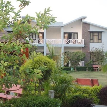 Anand Corbett Aamod Resort & Spa Corbett National Park Esterno foto